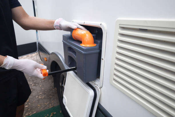 Portable Toilet Options We Offer in Rio, WI